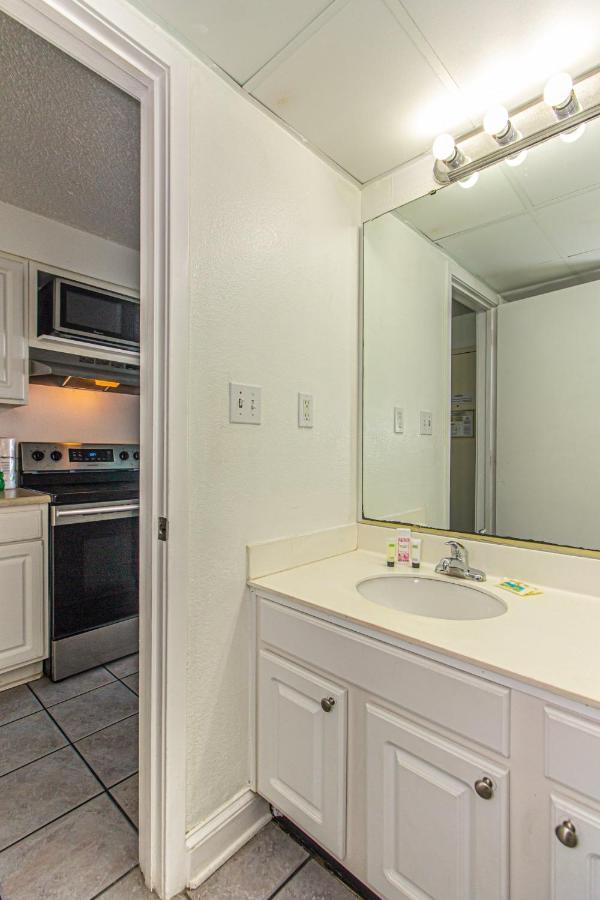 11Th Floor Suite With Incredible Views! Sea Mist Resort 51106 - 2 Double Beds - Full Kitchen! マートルビーチ エクステリア 写真